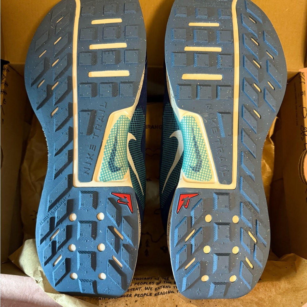 BNIB Nike Juniper Trail 3, 11.5 - Picture 4 of 7